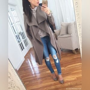 Boohoo Petite Sinead Belted Shawl Collar Coat In Mocha Size 6P